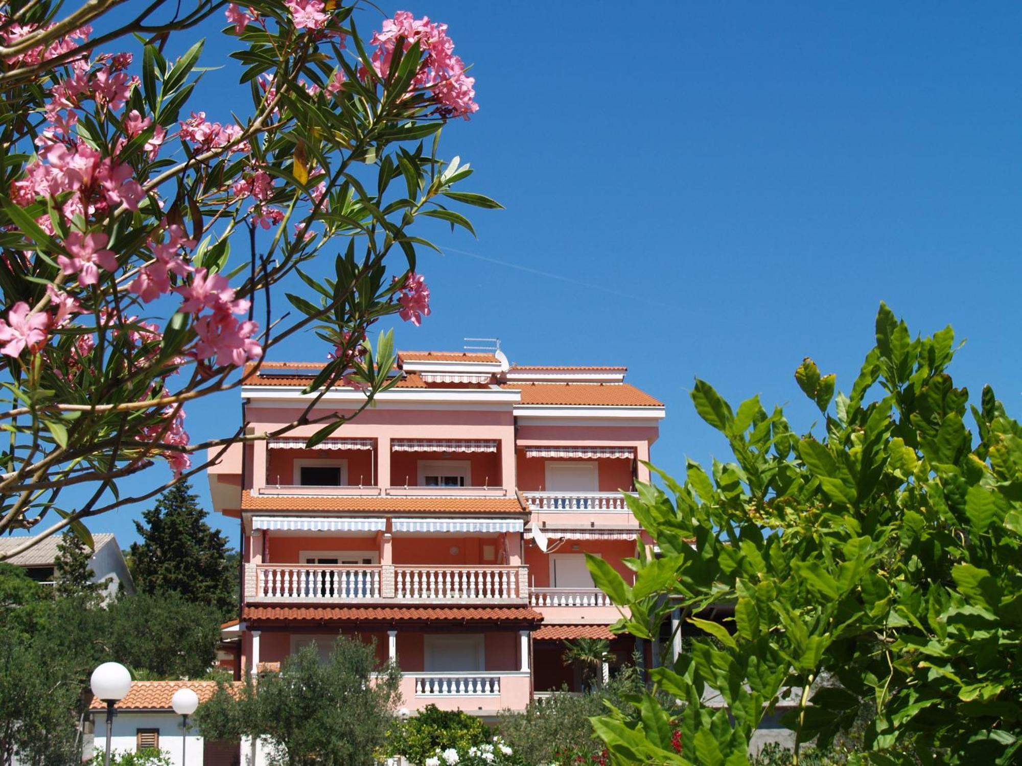 Apartments Banic Barbat na Rabu Exterior photo