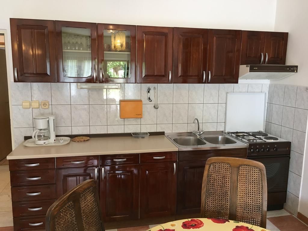 Apartments Banic Barbat na Rabu Exterior photo
