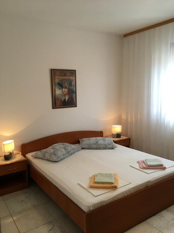 Apartments Banic Barbat na Rabu Exterior photo